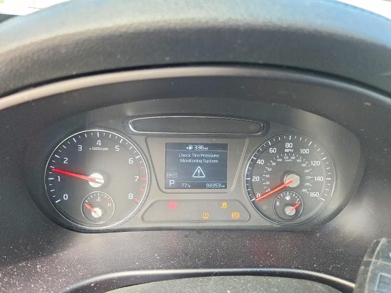2019 KIA SORENTO LX 9