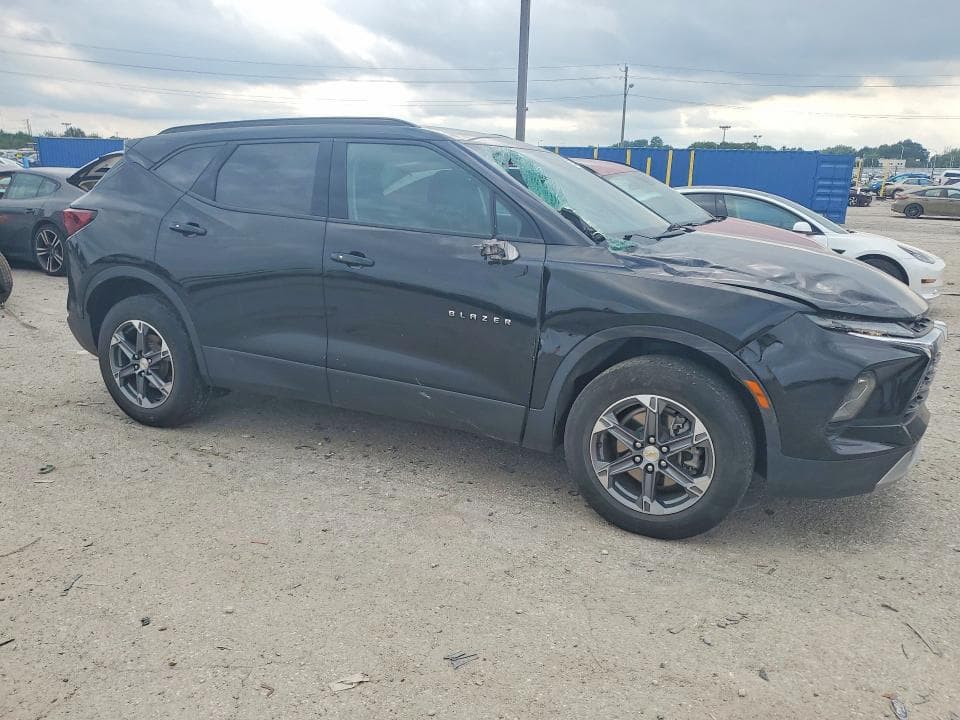 2023 CHEVROLET BLAZER 2LT 4