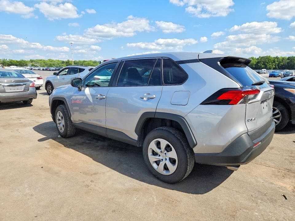 2023 TOYOTA RAV4 LE 2