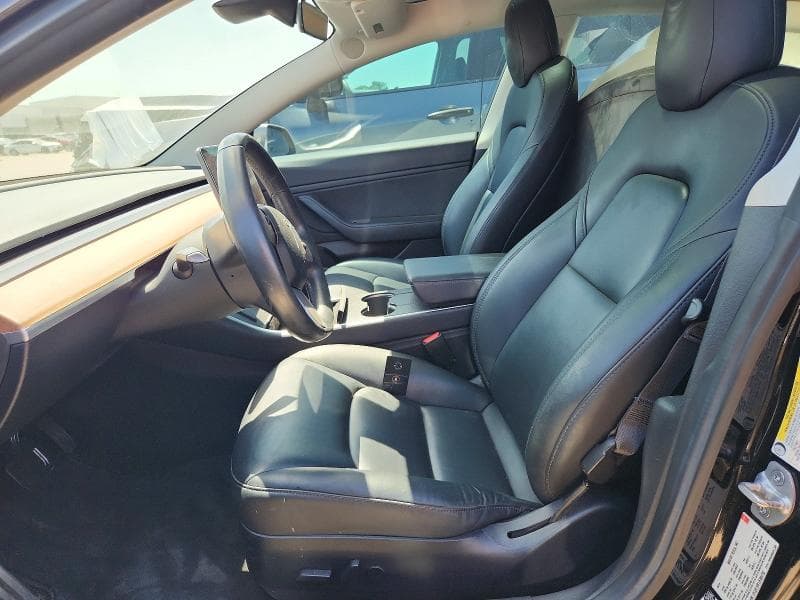 2018 TESLA MODEL 3 7
