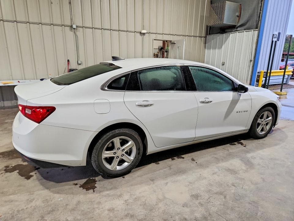 2023 CHEVROLET MALIBU LS 3