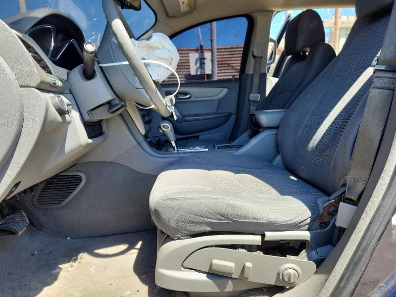 2017 CHEVROLET TRAVERSE LS 7
