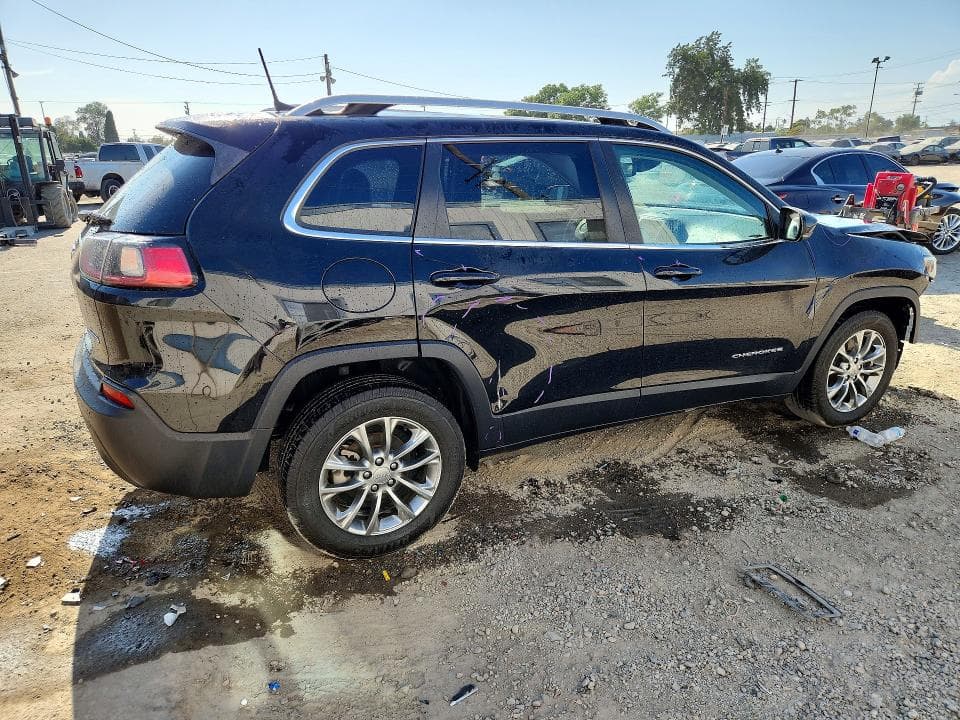 2021 JEEP CHEROKEE LATITUDE LUX 3