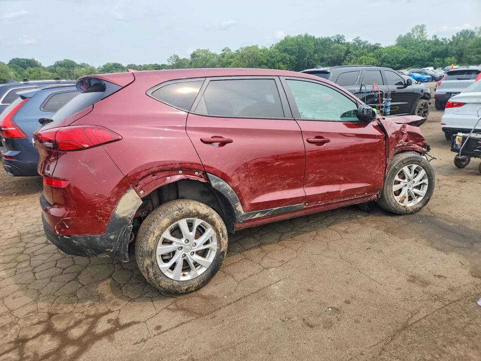 2020 HYUNDAI TUCSON SE 3