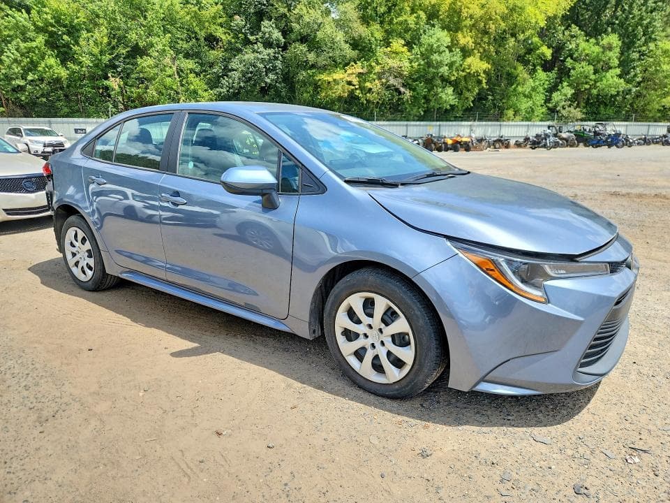 2025 TOYOTA COROLLA LE 4