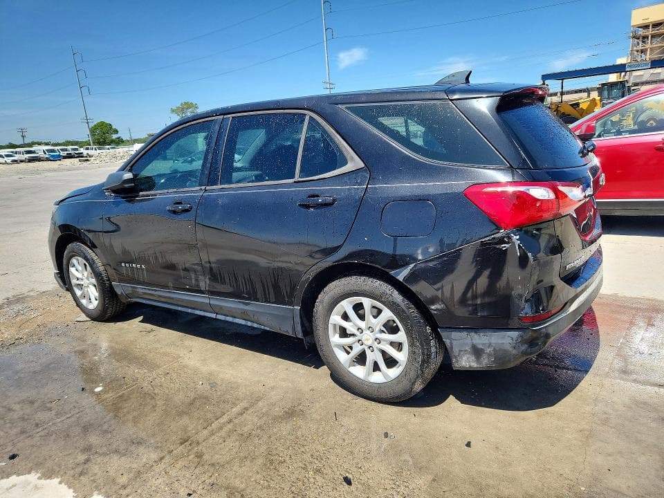 2018 CHEVROLET EQUINOX LS 2