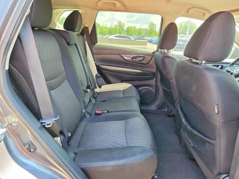 2019 NISSAN ROGUE SV 11