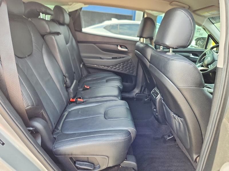 2022 HYUNDAI SANTA FE SE 10