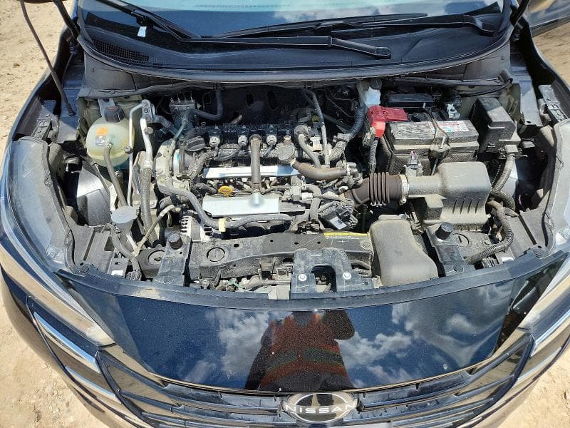 2025 NISSAN VERSA SV 11