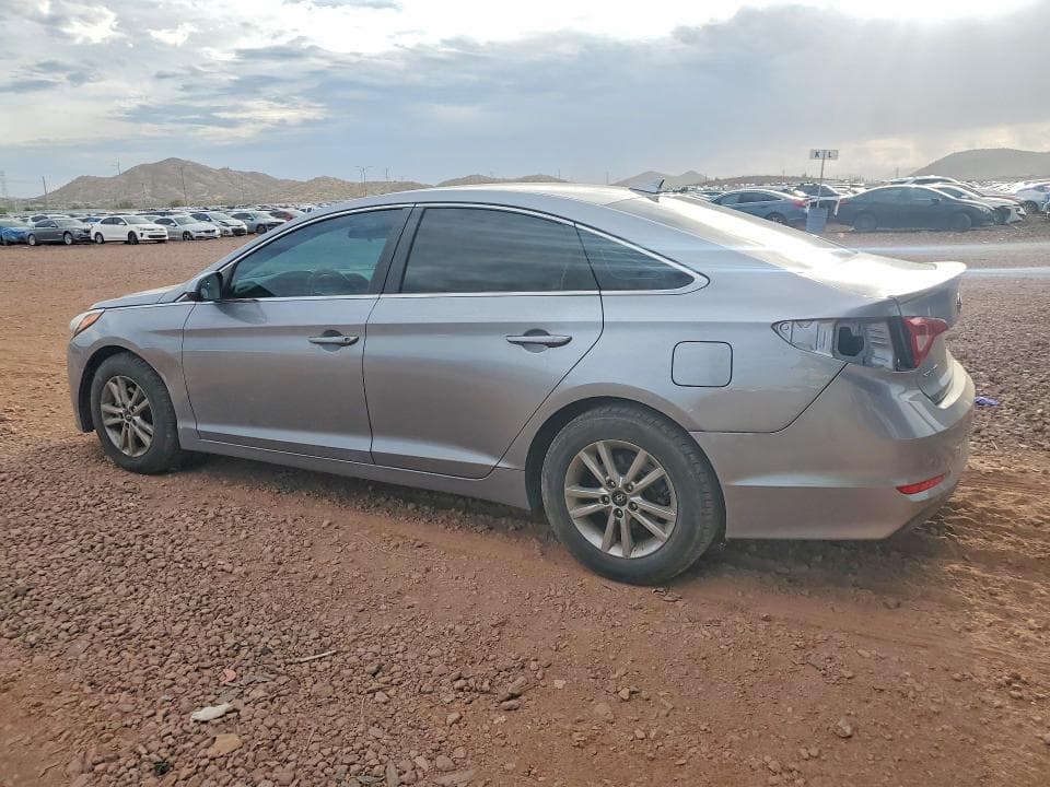 2017 HYUNDAI SONATA SE 2