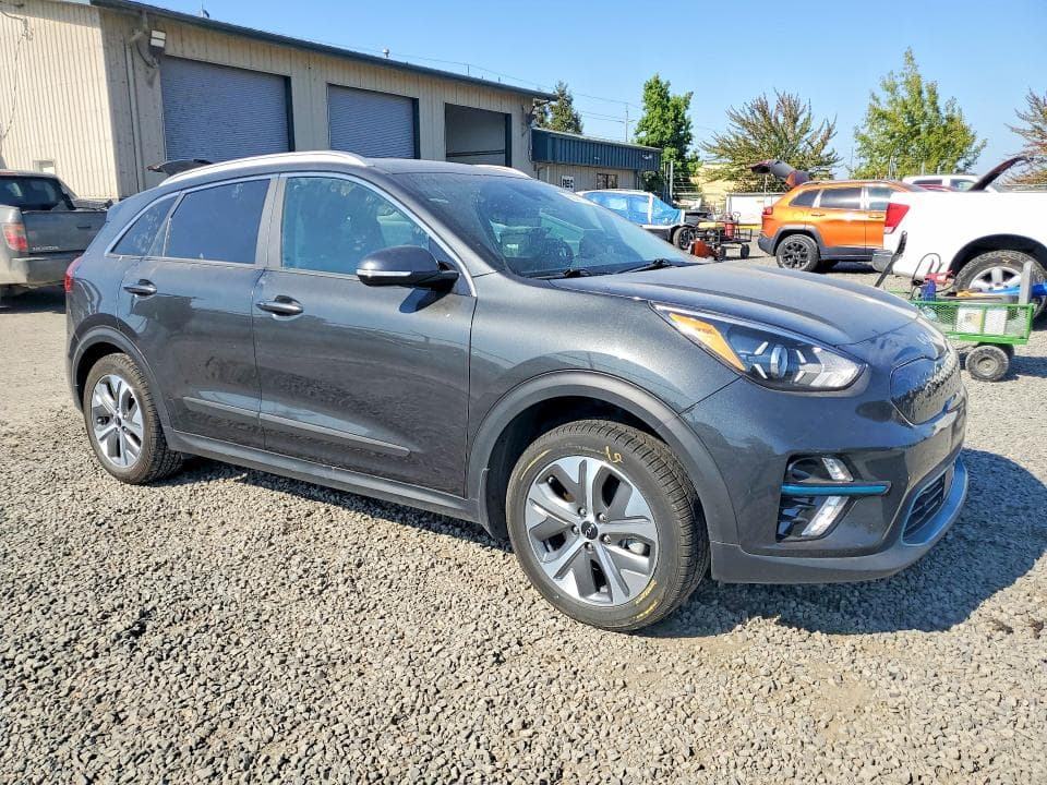 2022 KIA NIRO EV EX 4