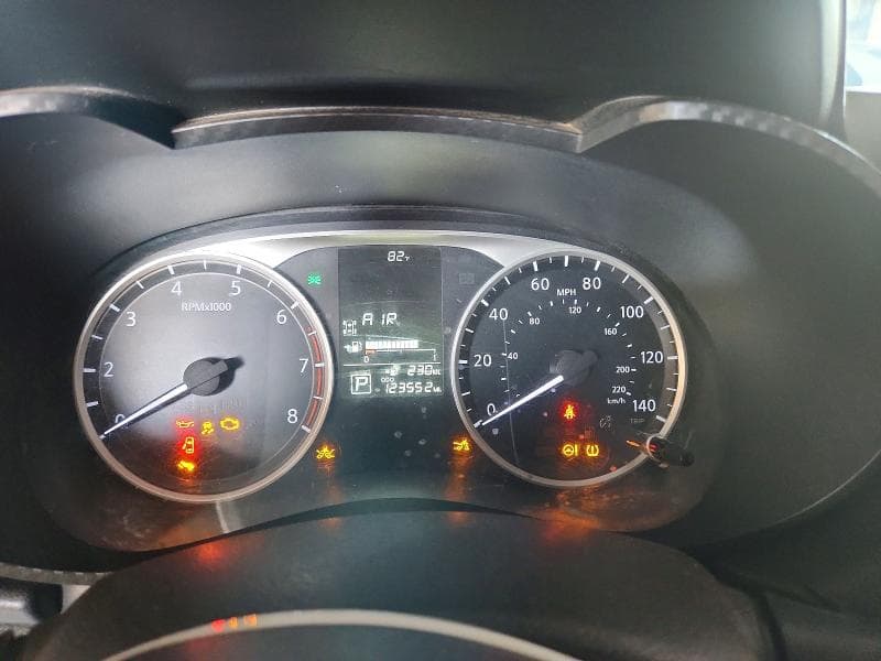 2021 NISSAN VERSA S 9