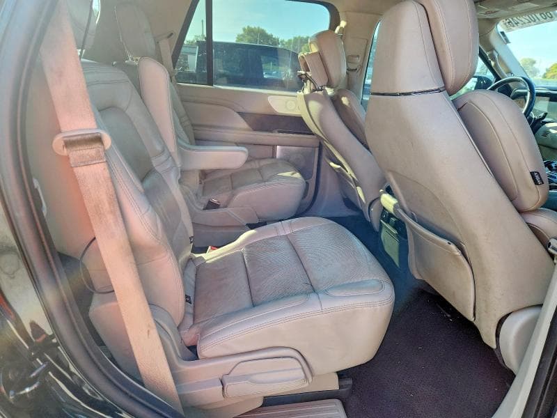 2020 LINCOLN NAVIGATOR RESERVE 10