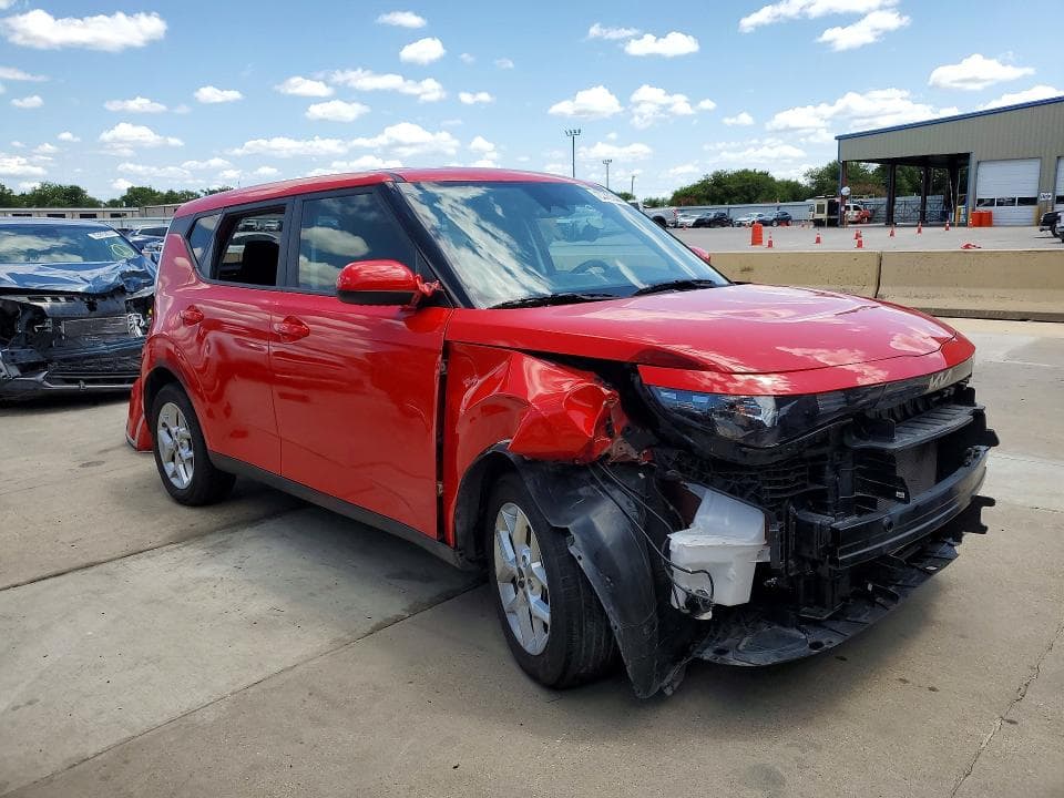 2025 KIA SOUL LX 4