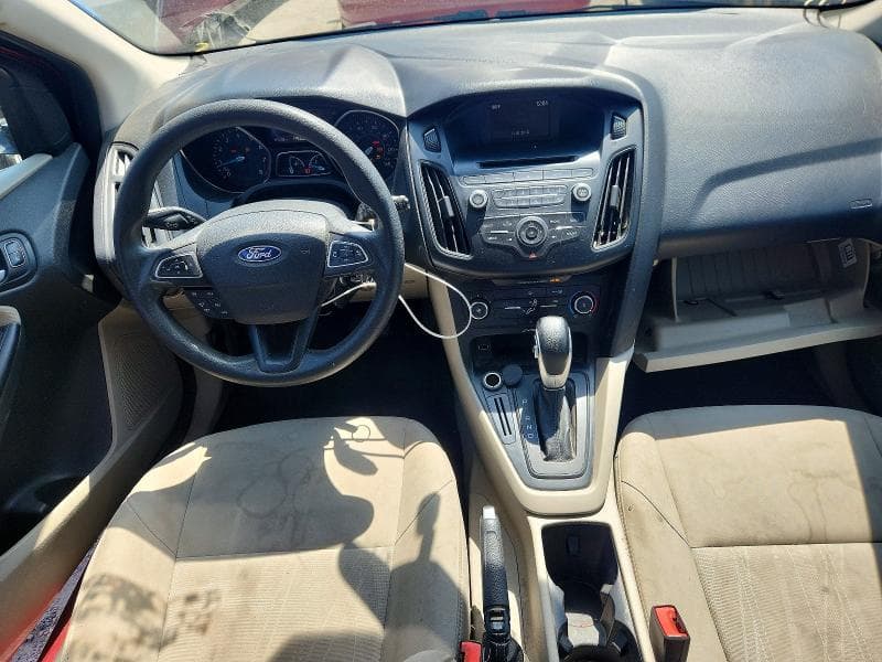 2017 FORD FOCUS SE 8