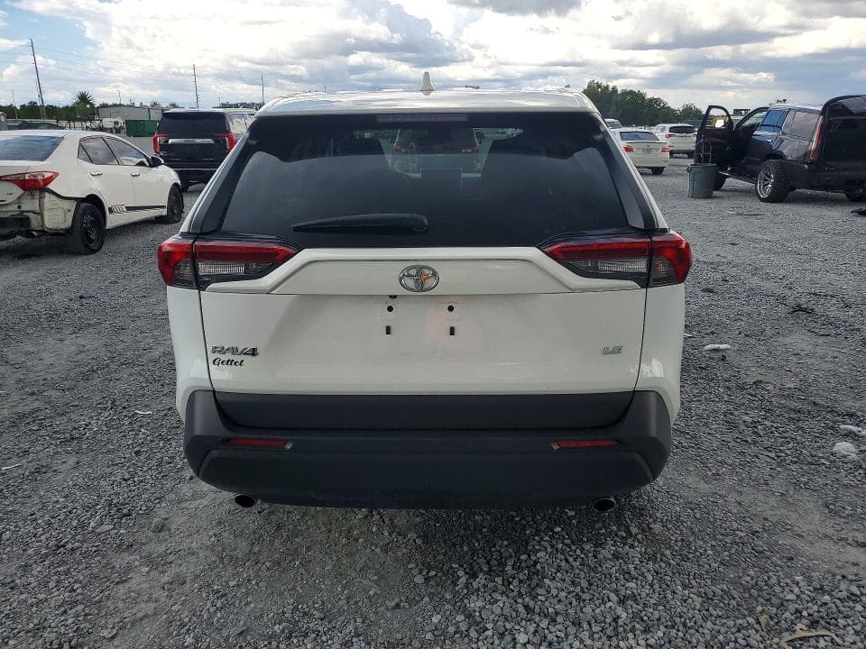 2024 TOYOTA RAV4 LE 6