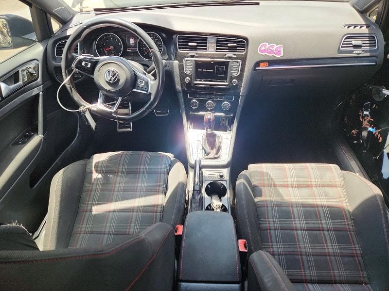 2017 VOLKSWAGEN GTI S/SE 8