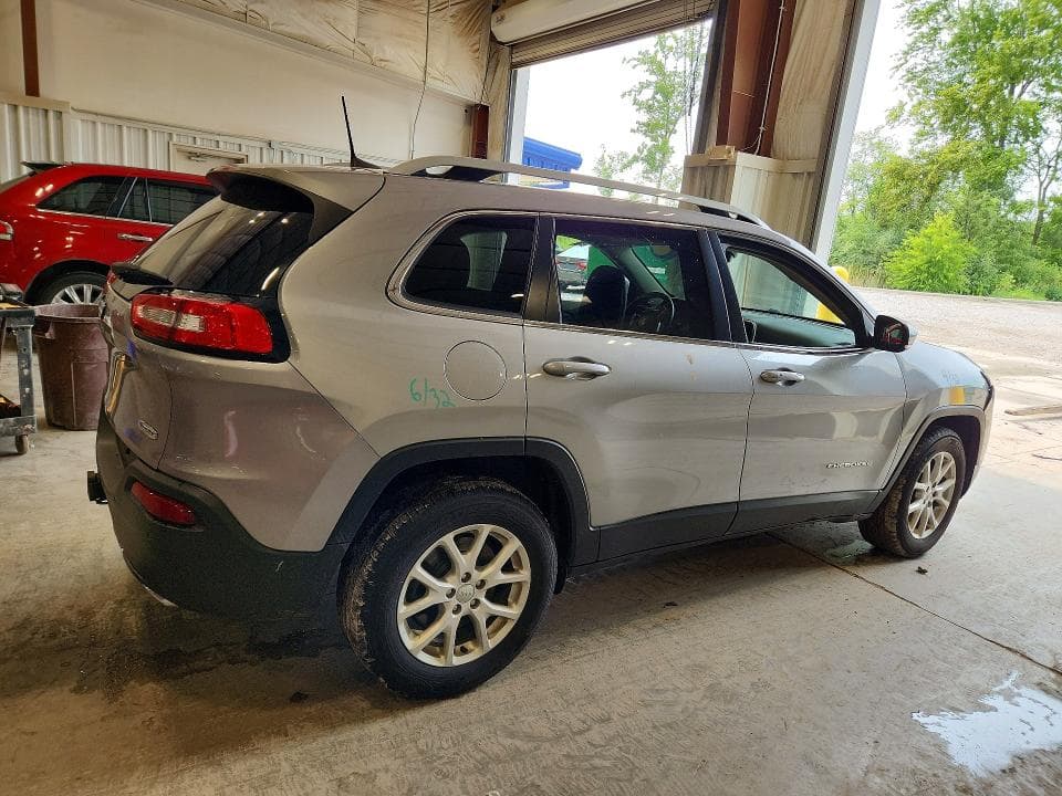 2018 JEEP CHEROKEE LATITUDE PLUS 3