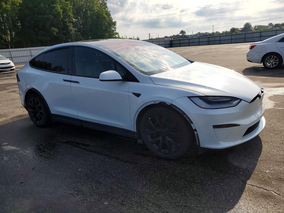 2023 TESLA MODEL X 4
