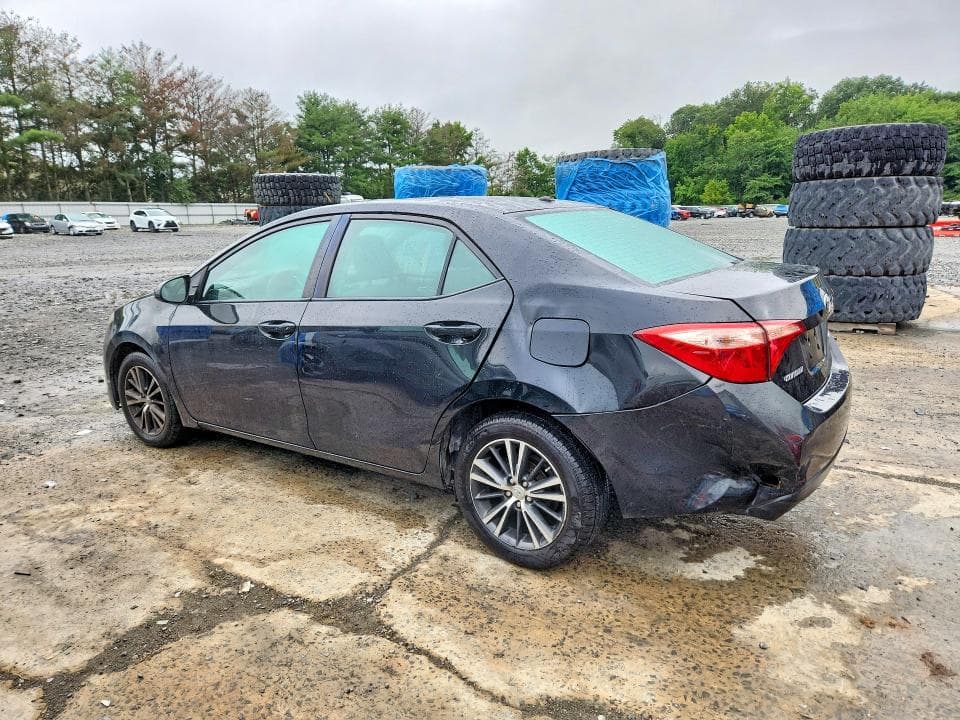 2017 TOYOTA COROLLA LE 2