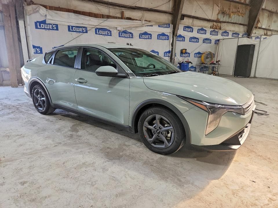 2026 KIA K4 LXS 4