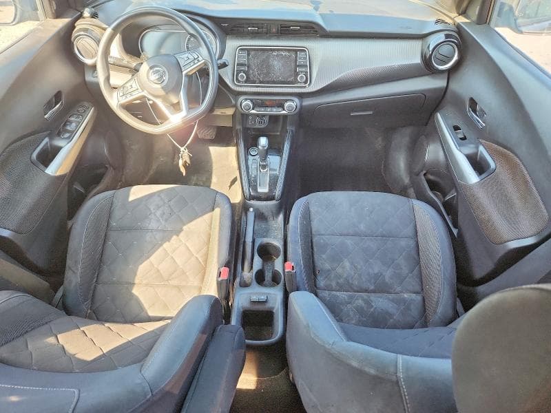 2018 NISSAN KICKS SV 8
