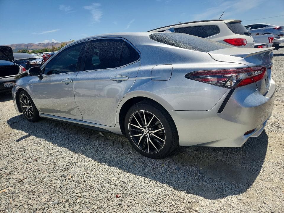 2021 TOYOTA CAMRY SE 2