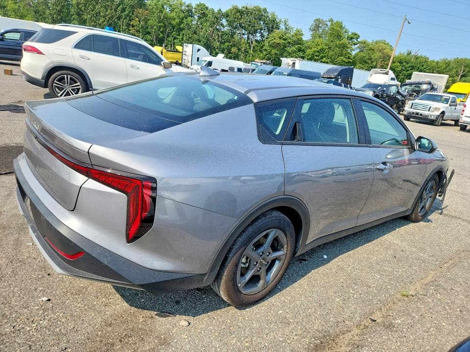 2026 KIA K4 LXS 3