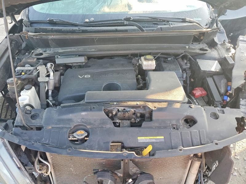 2018 NISSAN PATHFINDER PLATINUM 12