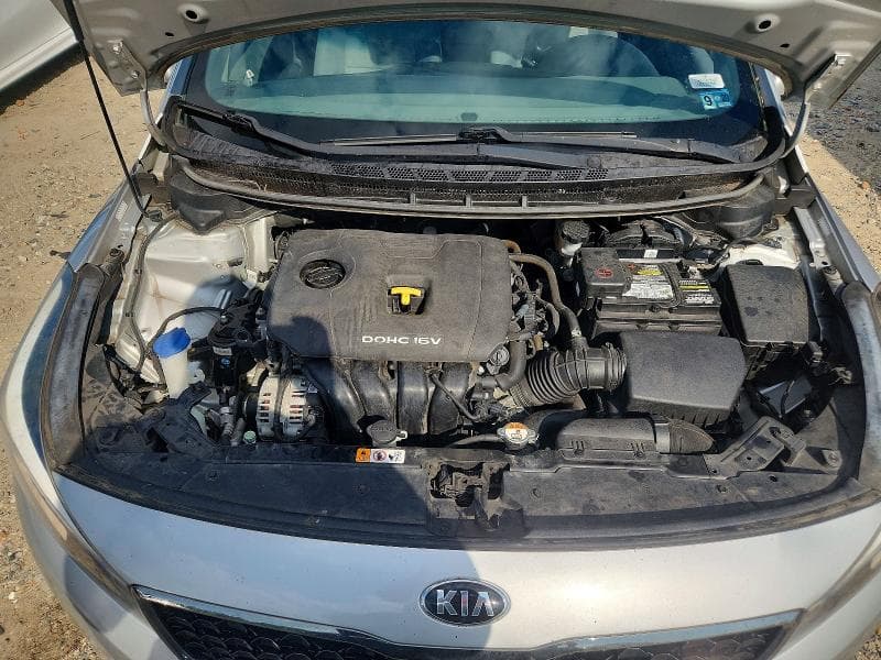 2017 KIA FORTE LX 11