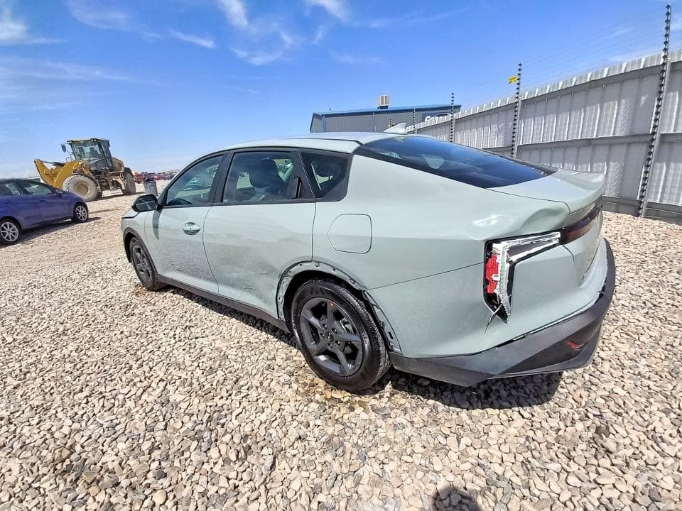 2026 KIA K4 LXS 2