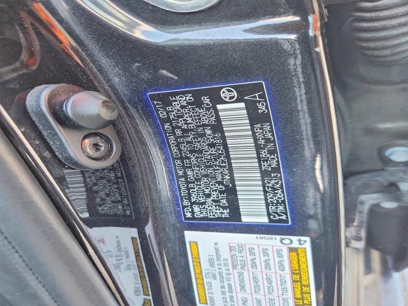 2017 TOYOTA COROLLA IM BASE 12