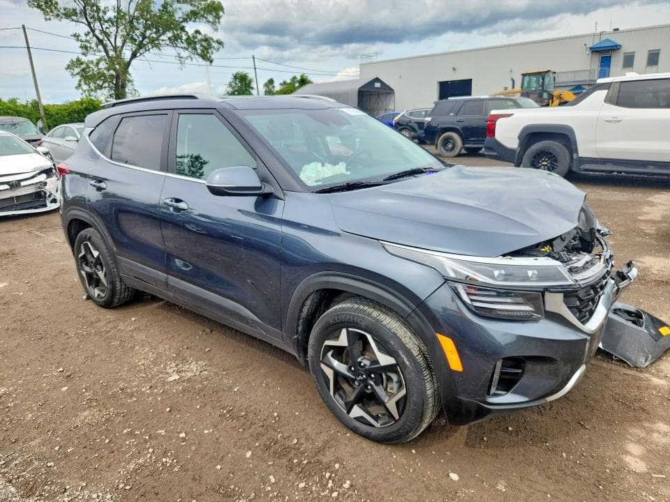 2024 KIA SELTOS EX 4