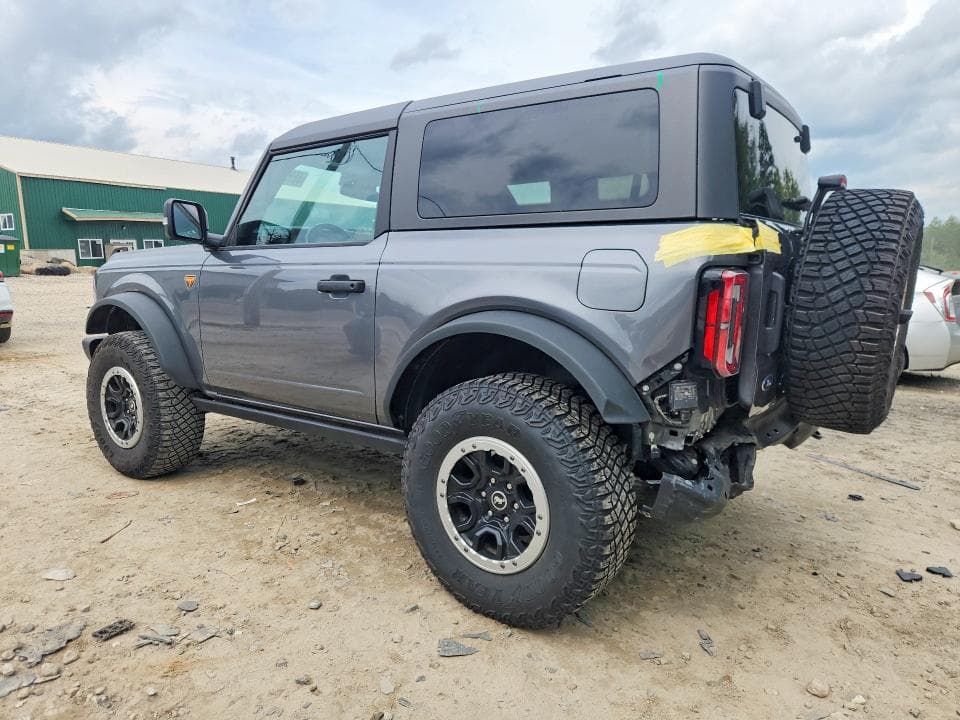 2023 FORD BRONCO BASE 2