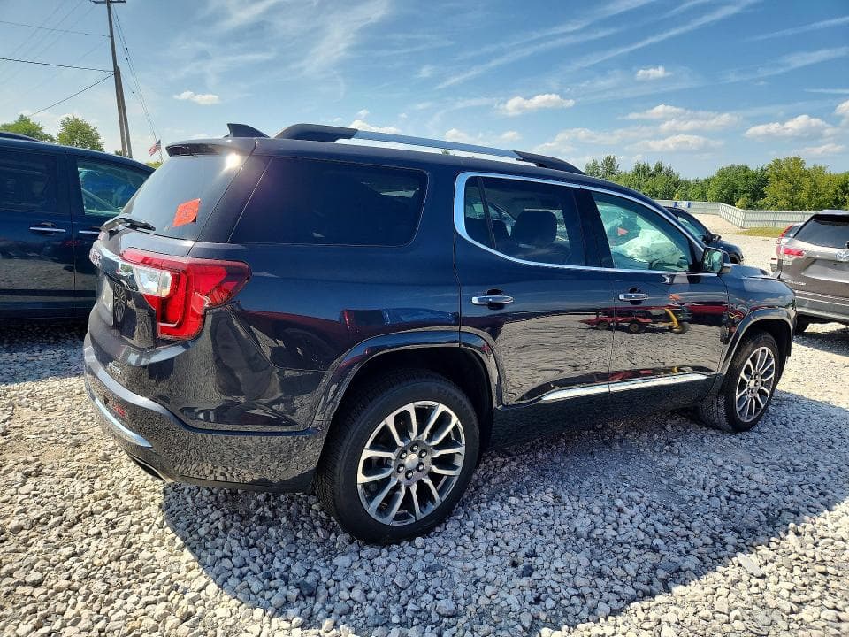 2021 GMC ACADIA DENALI 3