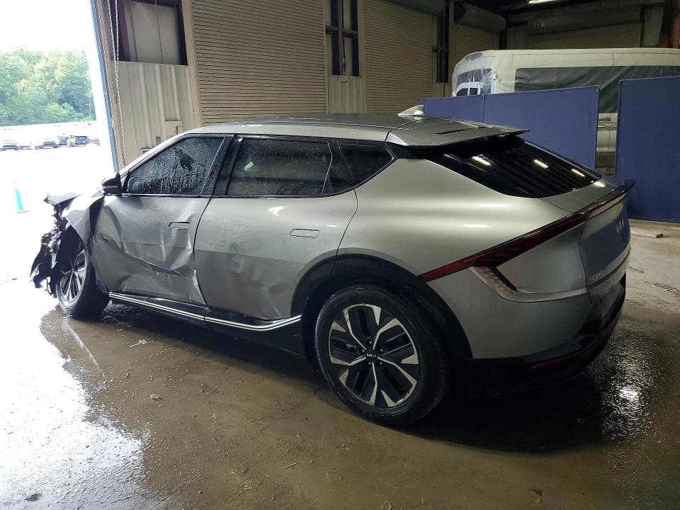 2024 KIA EV6 WIND 2