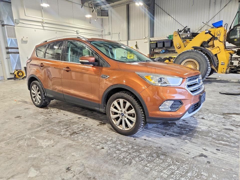 2017 FORD ESCAPE TITANIUM 4