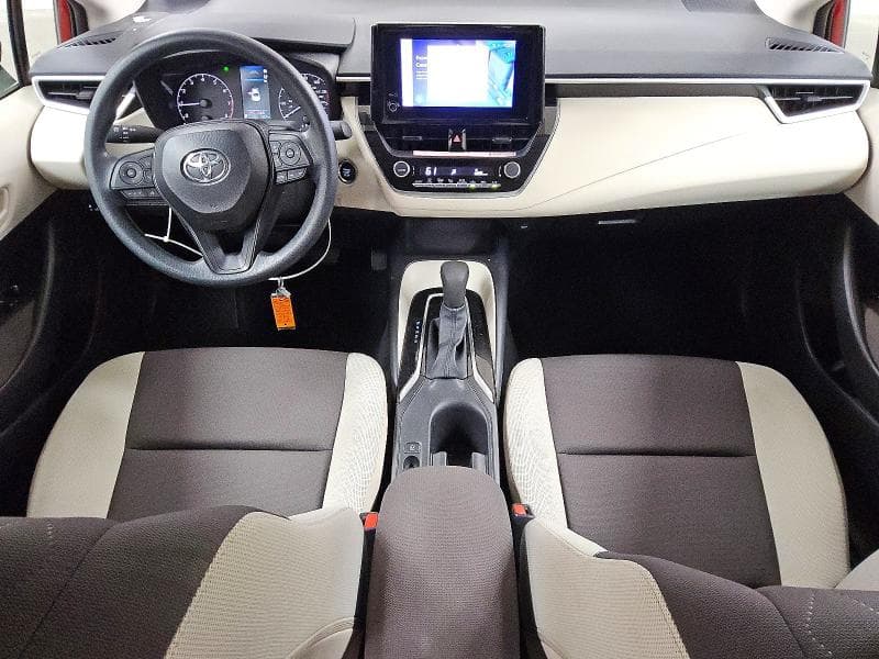 2025 TOYOTA COROLLA LE 8
