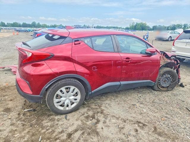 2019 TOYOTA C-HR LE 3