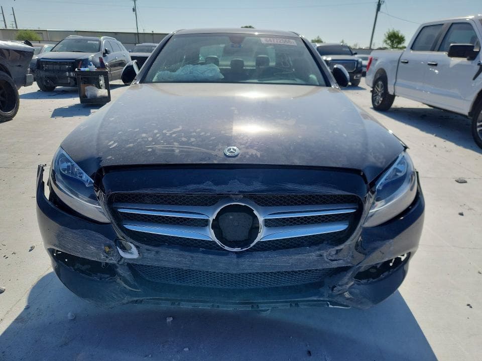2018 MERCEDES-BENZ C 300 5