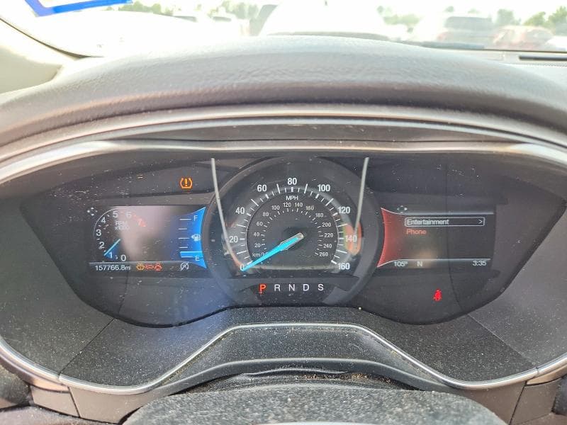 2017 FORD FUSION SE 9