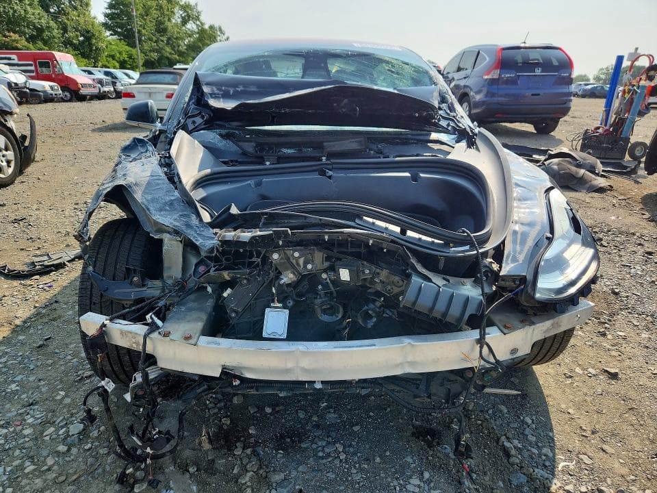 2018 TESLA MODEL 3 5