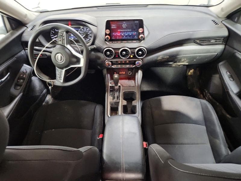 2025 NISSAN SENTRA SV 8