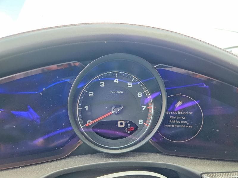 2018 PORSCHE PANAMERA 4S 9