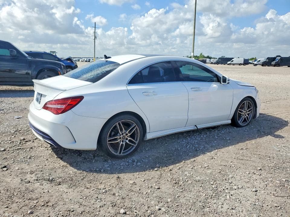 2019 MERCEDES-BENZ CLA 250 3