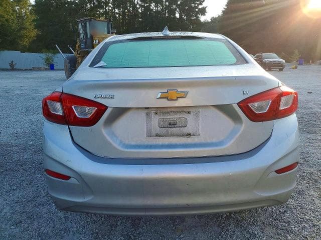 2017 CHEVROLET CRUZE LT 6