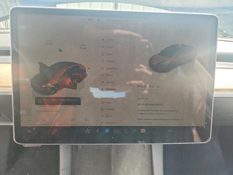 2022 TESLA MODEL 3 9