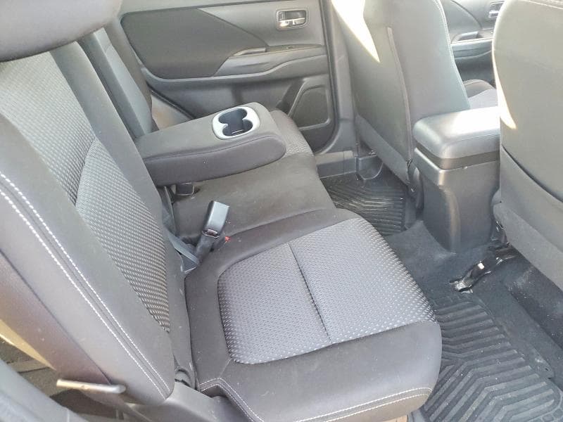 2018 MITSUBISHI OUTLANDER ES 10