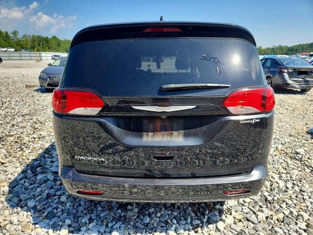 2017 CHRYSLER PACIFICA TOURING 6