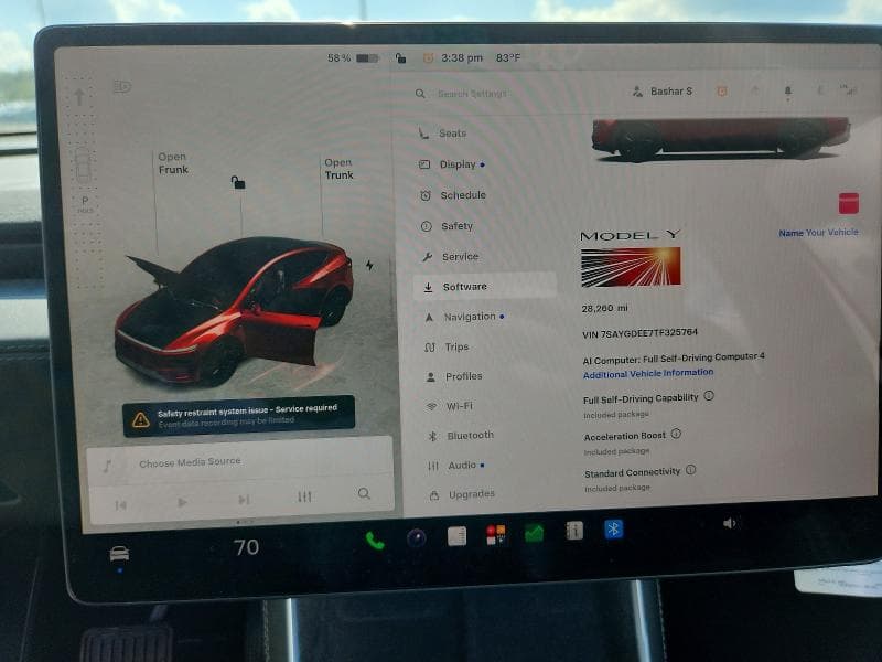 2026 TESLA MODEL Y 9